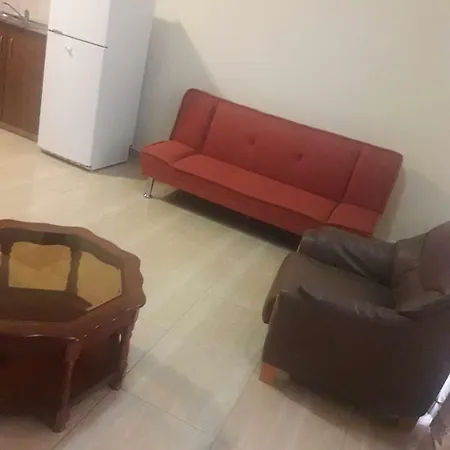 Femia Court - Flat 8 Appartement